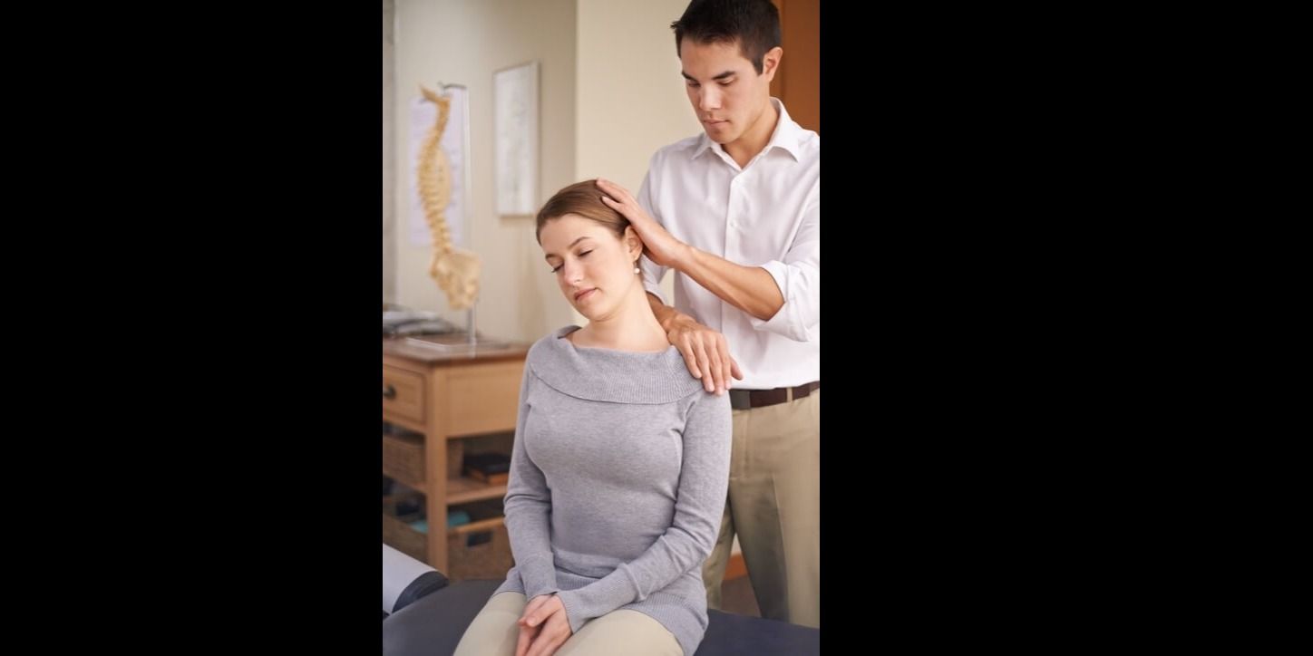 What to Expect From Your First Visit to a Chiropractor