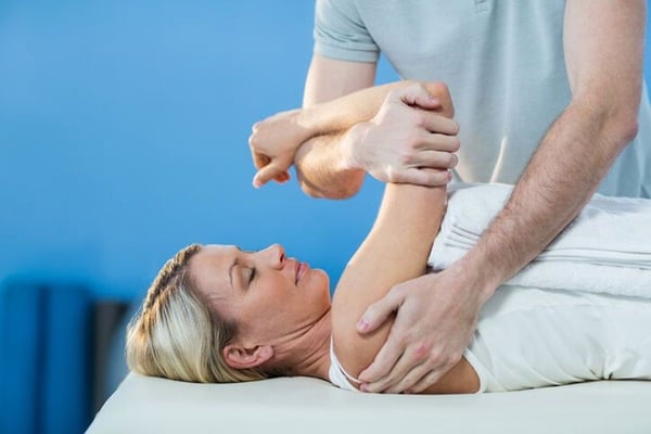 Riverdale, Ga car accident doctor